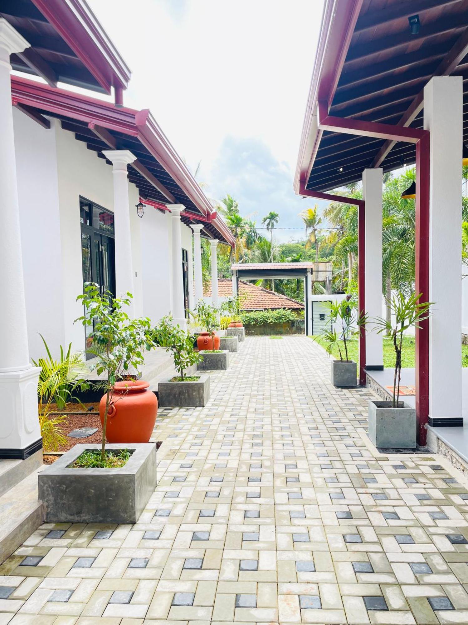 Thara Inn Villa ดิคเวลลา ภายนอก รูปภาพ